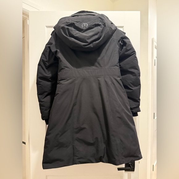 Lululemon Snow Warrior 600 Down Fill Parka - Picture 4 of 5